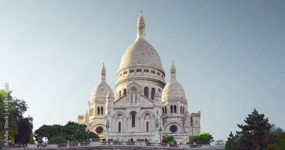 hyperlapse, Basilica of the Sacre Coeur, Montmartre, Paris hyperlapse, Basilica of the Sacre Coeur, Montmartre, Paris
