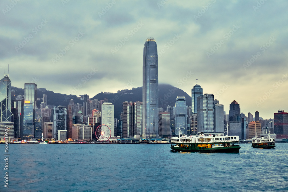 Fototapeta premium Hong Kong skyline and Victoria Harbor.