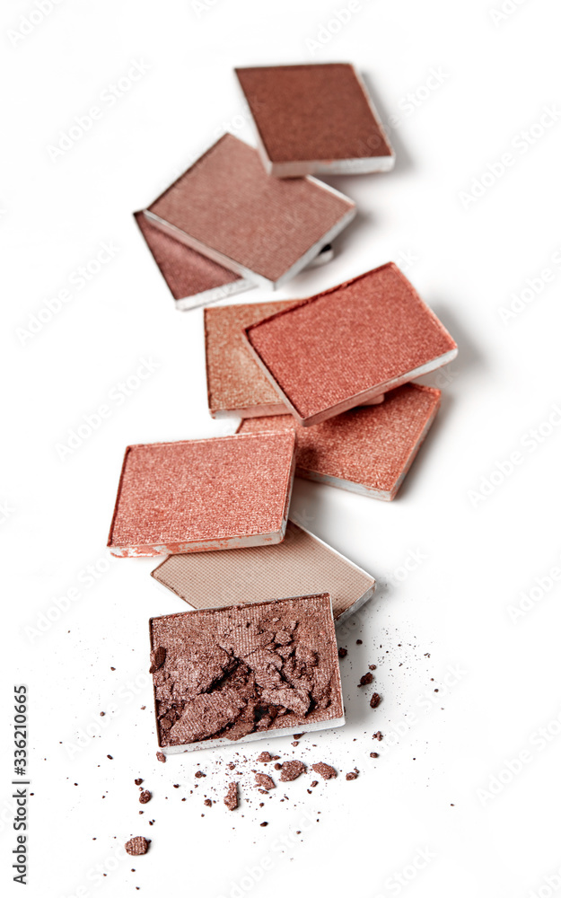 Brown face powders Brown face powders