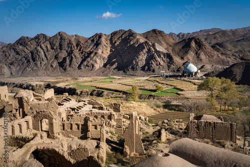 Kharanaq, Iran photo