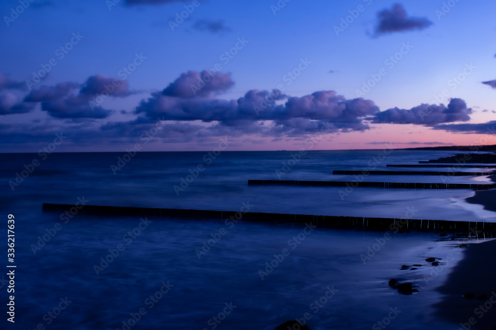 Obraz premium sunset on the sea