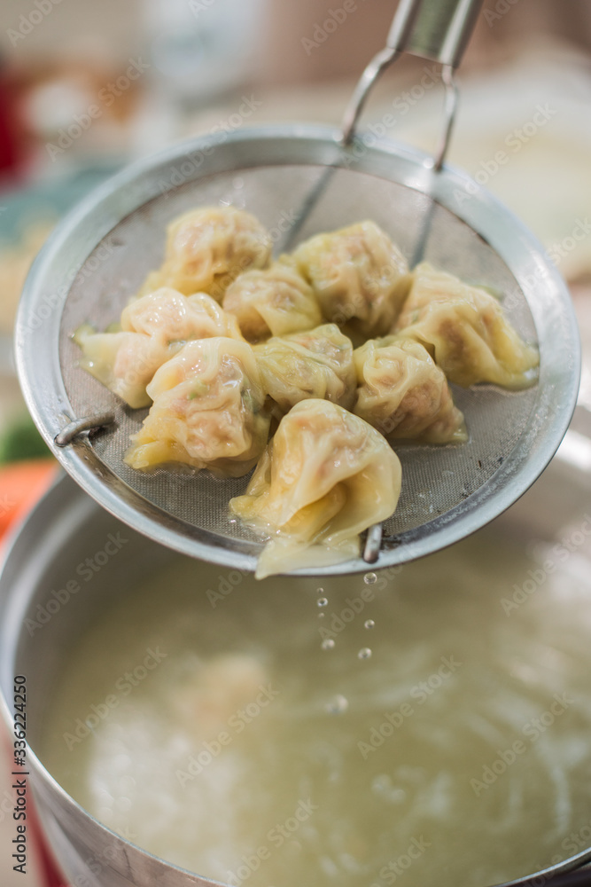 Dim Sum Dim Sum