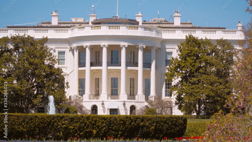 Obraz premium Famous Oval Office at The White House in Washington DC