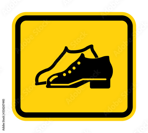 Symbol Enclosed Shoes Are Required In The Manufacturing Area sign Isolate On White Background,Vector Illustration EPS.10