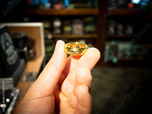 Canvastavla Ring of power aka One ring detailed shot in hand