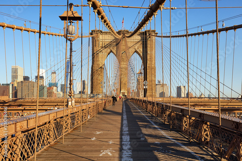 Brooklyn Bridge in New York City © TTstudio