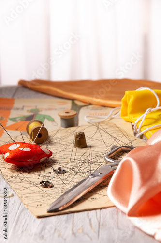 фотографія Set of items for cutting and sewing