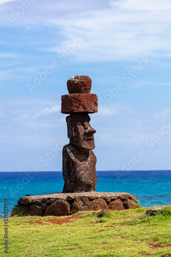 Mohai with ocean background