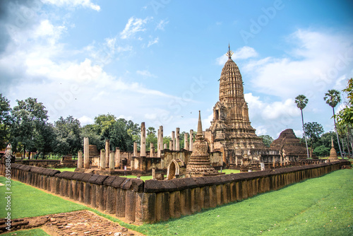 Fotografie, Obraz Wat Phra Si Rattana Mahathat - Chaliang at Si Satchanalai Historical Park (Si Sa
