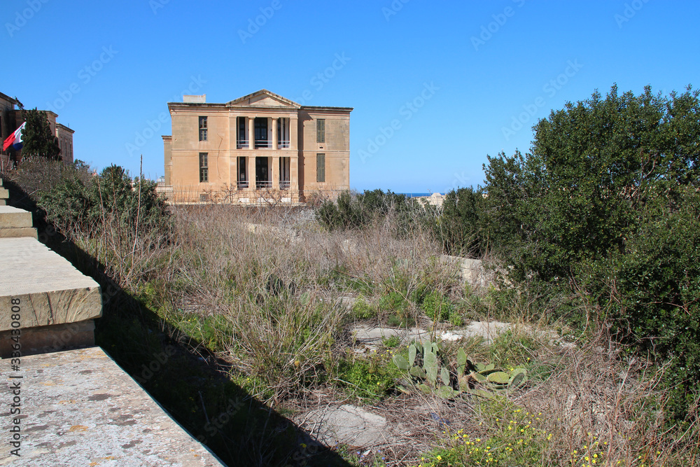 building (villa ?) in kalkara in malta
