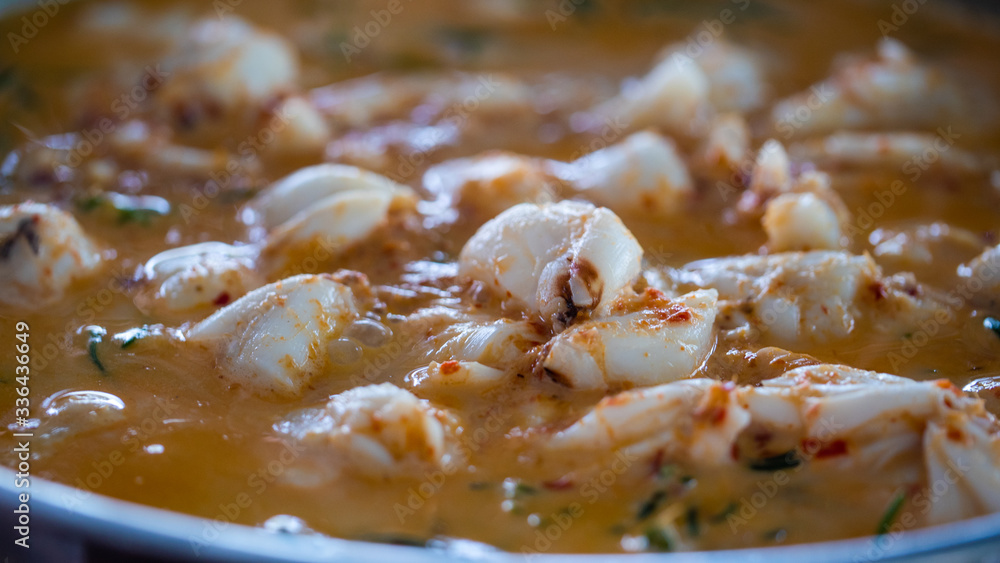 Curry crab eggs, the chakhram Curry crab eggs, the chakhram