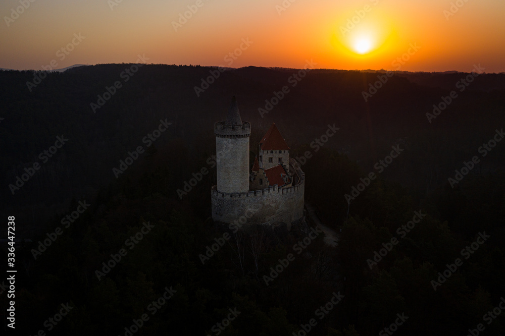 Obraz premium Kokorin Castle is a castle located northeast of Melnik, Czech Republic. It was built in the first half of the 14th century by order of Hynek Berka. It was heavily damaged during the Hussite wars.