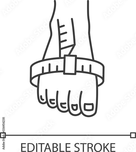 Foot joint circumference pixel perfect linear icon. Thin line customizable illustration. Human foot height and width measurements contour symbol. Vector isolated outline drawing. Editable stroke