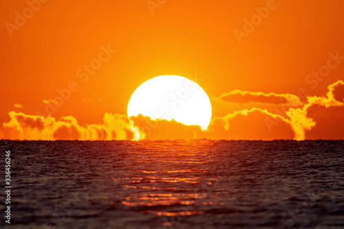 Fototapeta Naklejka Na Ścianę i Meble -  Sunset on the lake. Pskov region. Russia