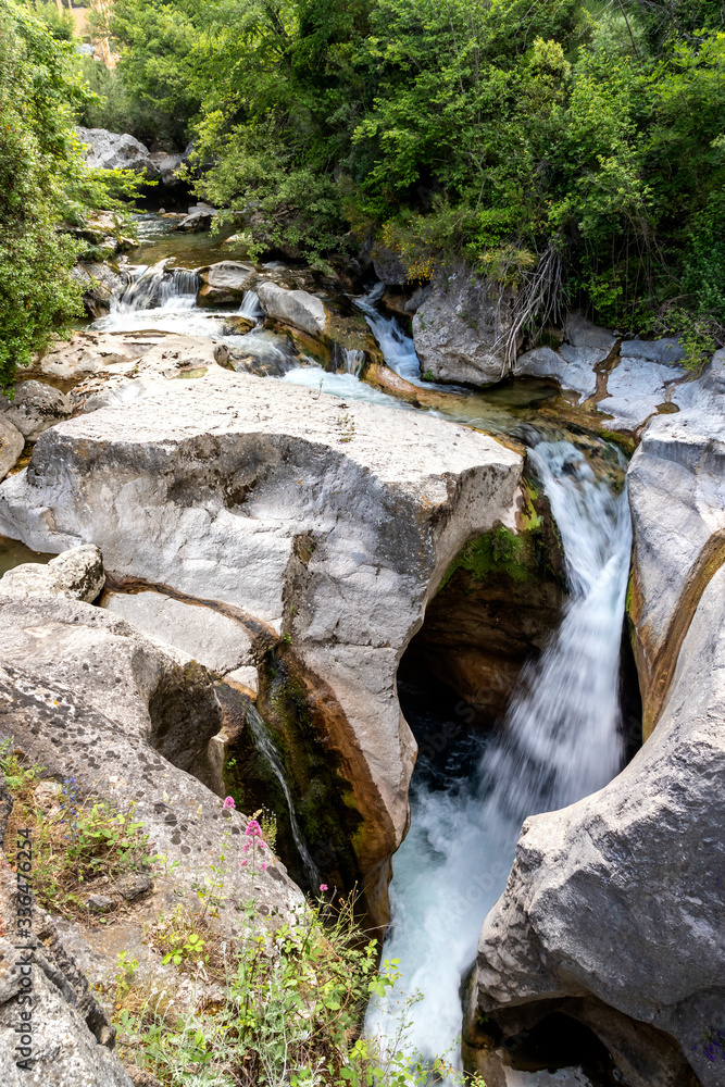 Fototapeta premium Tourrettes-sur-Loup, France, Pont Du Loup