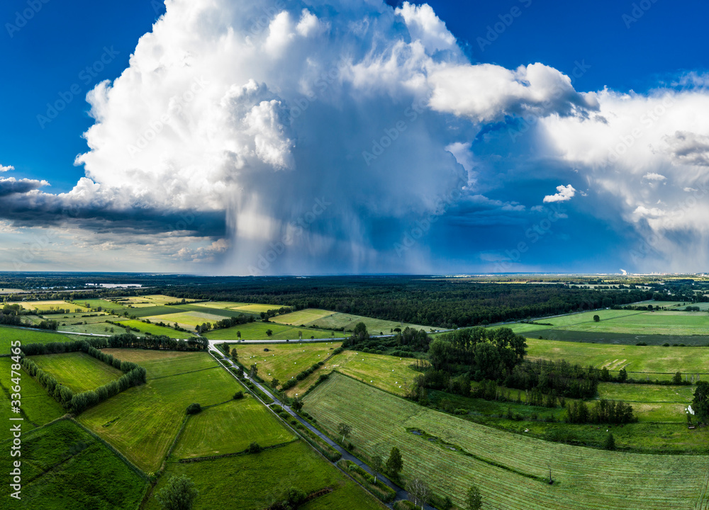 Fototapeta premium Regenwolke
