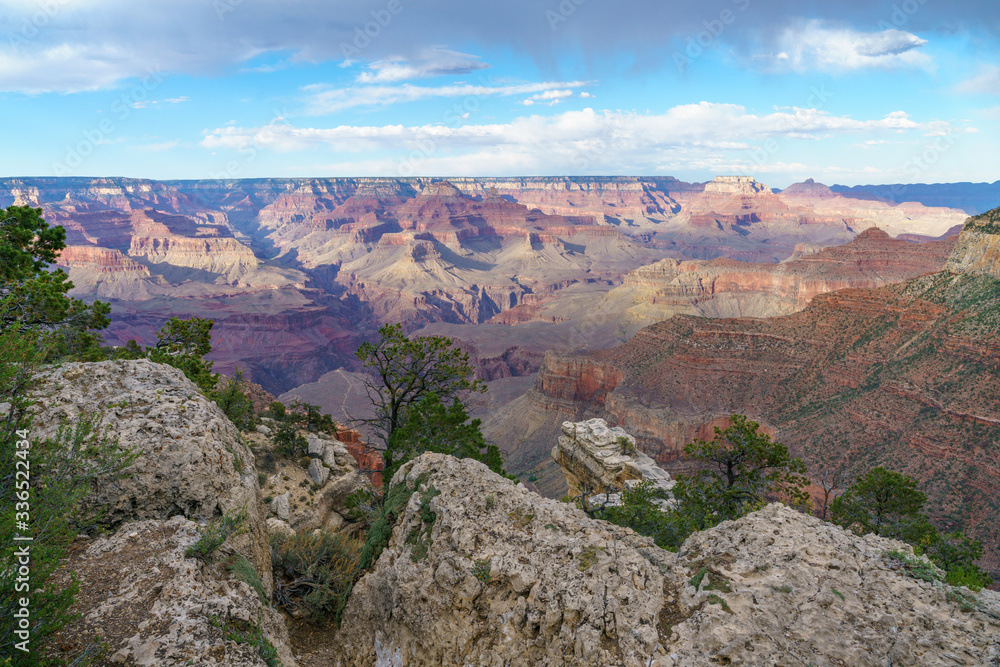 maricopa point on the rim trail at the south rim of grand canyon in arizona, usa