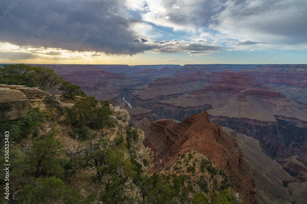 hiking the rim trail to mohave point at the south rim of grand canyon in arizona, usa