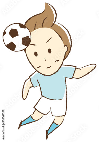 サッカーをする少年　ヘディング