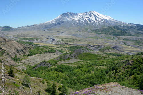 Landscape around volcano Sv. Helen, Washington