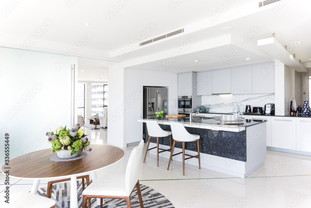 Fototapeta premium Propety acquisition in a penthouse