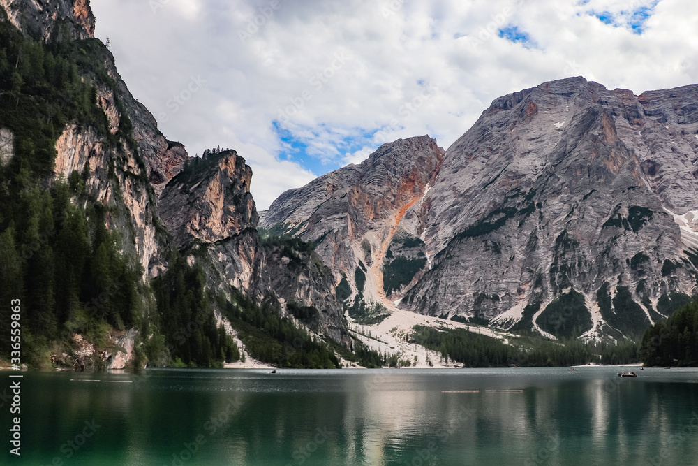 Lago di braies Lago di braies