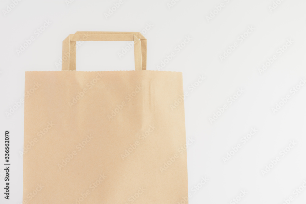 紙製のショッピングバッグ 紙製のショッピングバッグ