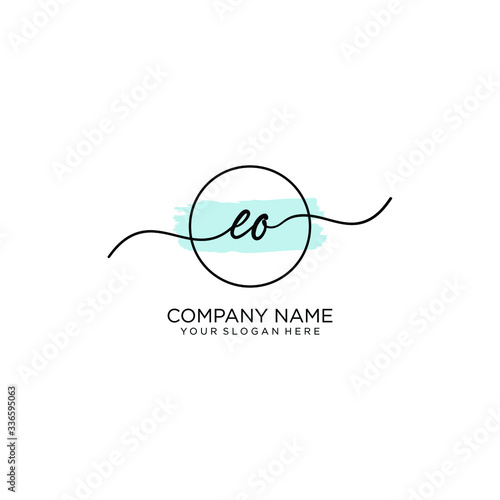 EO initial Handwriting logo vector templates