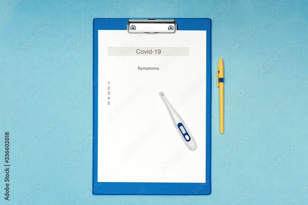Coronavirus, Covid-19. Symptoms of the disease, the inscription on a white sheet. Diagnosis of the virus. Public awareness. Coronavirus, Covid-19. Symptoms of the disease, the inscription on a white sheet. Diagnosis of the virus. Public awareness.