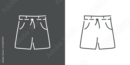Ropa de verano. Icono plano lineal pantalón corto tipo bermudas en fondo gris y fondo blanco