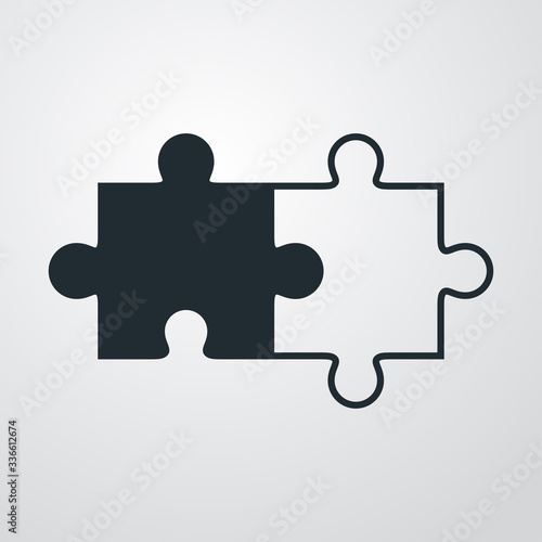 Icono plano lineal piezas de puzle en fondo gris