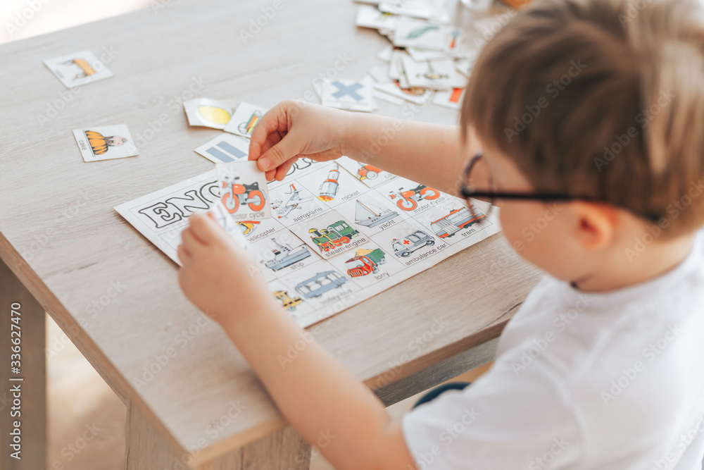 The child is studying at home, English learning with cards, educational games for children, teaching gifted children, children of genius The child is studying at home, English learning with cards, educational games for children, teaching gifted children, children of genius