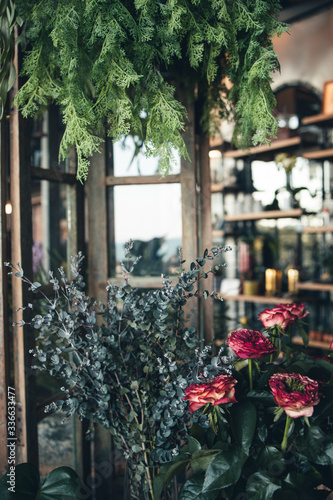 flowers in the cafe