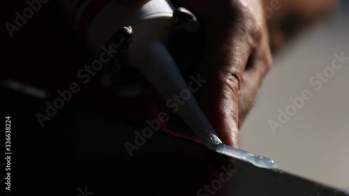 Craftsmen use silicone glue to fix the work. Silicone sealants can also be used for general and industrial applications.