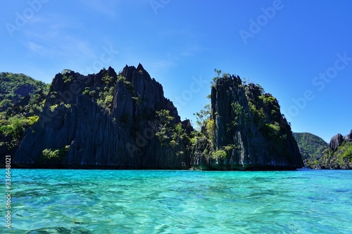 High, rocky stones and turquoise lagoon in Philippines © Agnieszka
