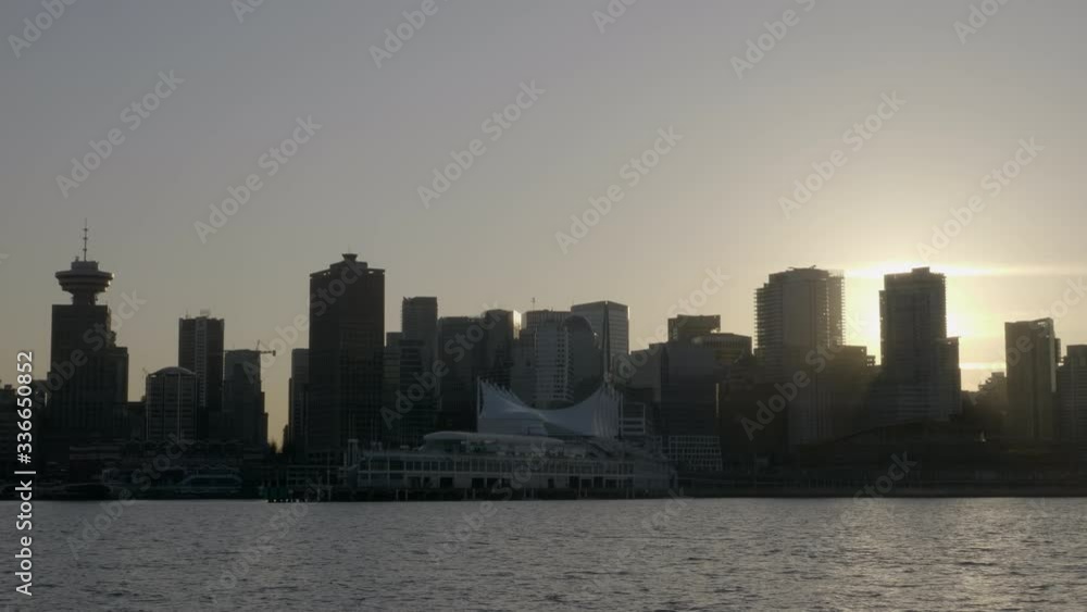 Skyline Of Vancouver, Canada During A Clear Sunrise Skyline Of Vancouver, Canada During A Clear Sunrise