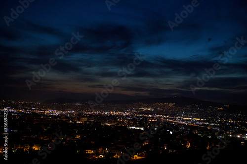 Fototapeta Naklejka Na Ścianę i Meble -  Athens at night