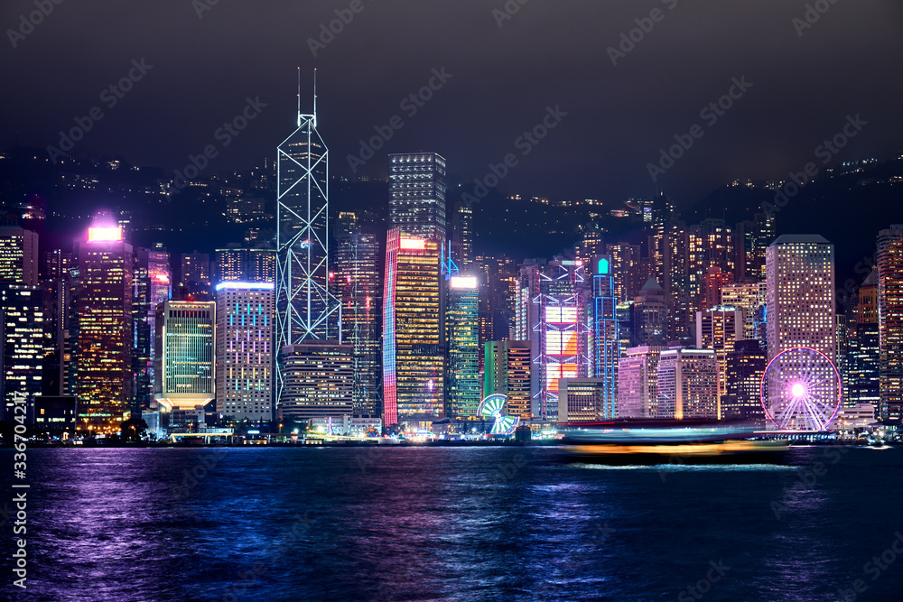 Obraz premium Hongkong nocą. Miejski krajobraz.