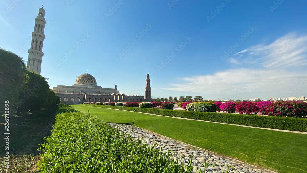 beautiful Sultan Qaboos Grand Mosque in Muscat, Oman