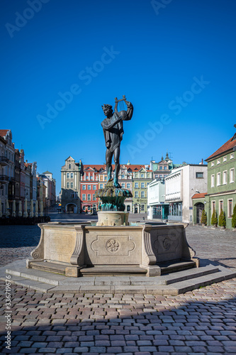 Obraz na płótnie Poznań, Stary Rynek w salonie
