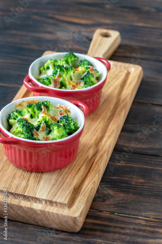 Baked broccoli with cheese