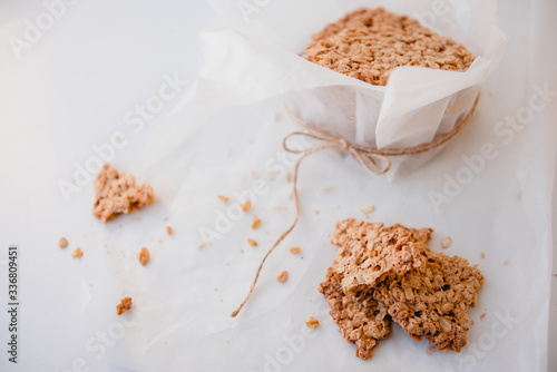 Homemade oatmeal cookies © n_bernardita