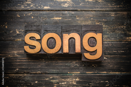 Φωτογραφία Song Concept Vintage Wooden Letterpress Type Word