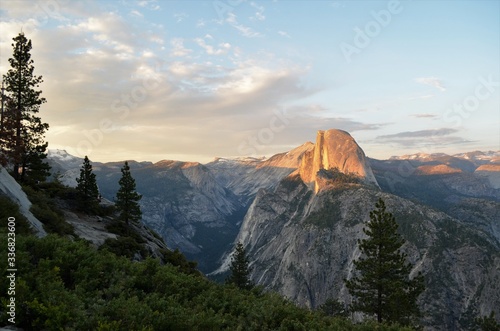 Sunrise over the mountains in Yosemite