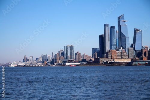 View of Manhattan skyline from New Jersey © willeye