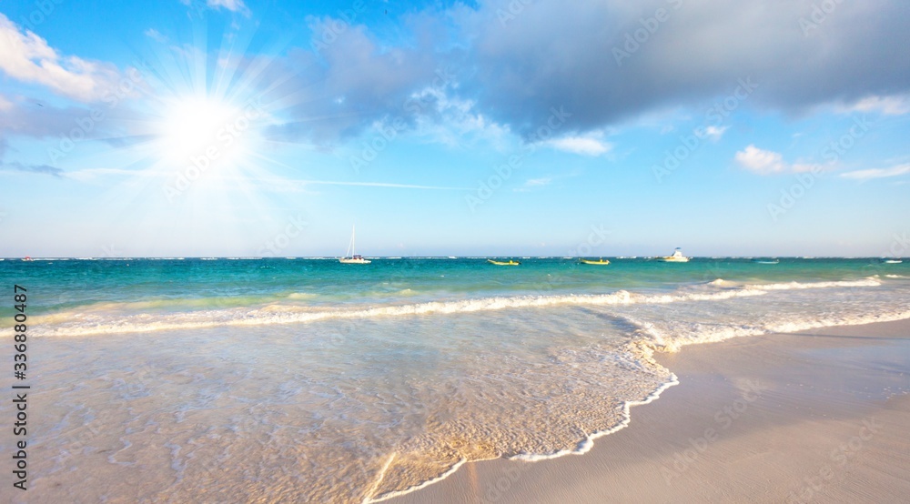 Beach. Beach.
