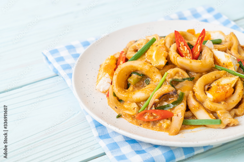 stir fried squid with salt egg stir fried squid with salt egg