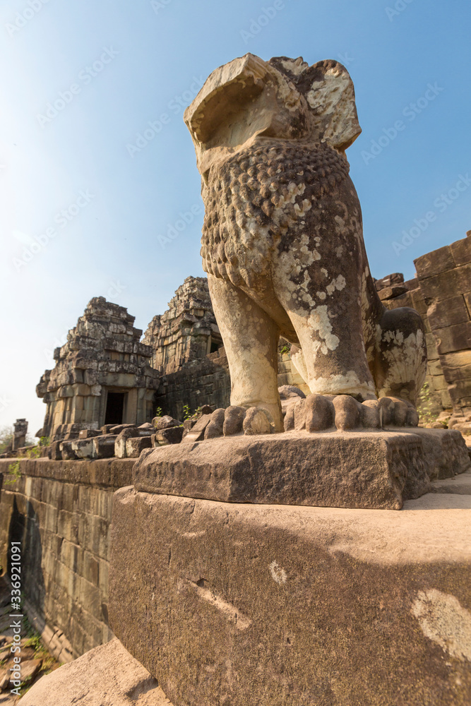 Fototapeta premium Ancient Khmer temple at Angkor, Cambodia