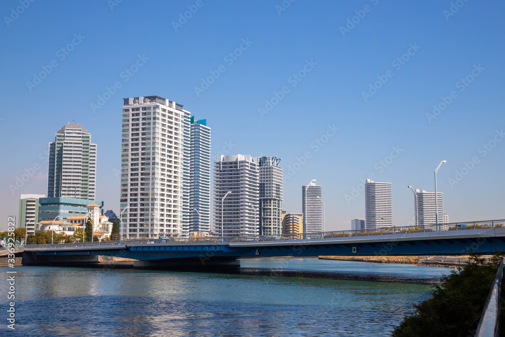 Fototapeta premium （神奈川県横浜市）ヨコハマポートサイド地区