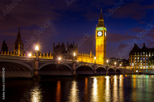 View of the Big Ben and the House of Parliament by night, London, England